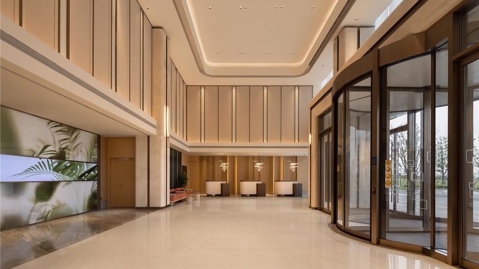 Hilton Garden Inn Zhengzhou Airport Lobby
