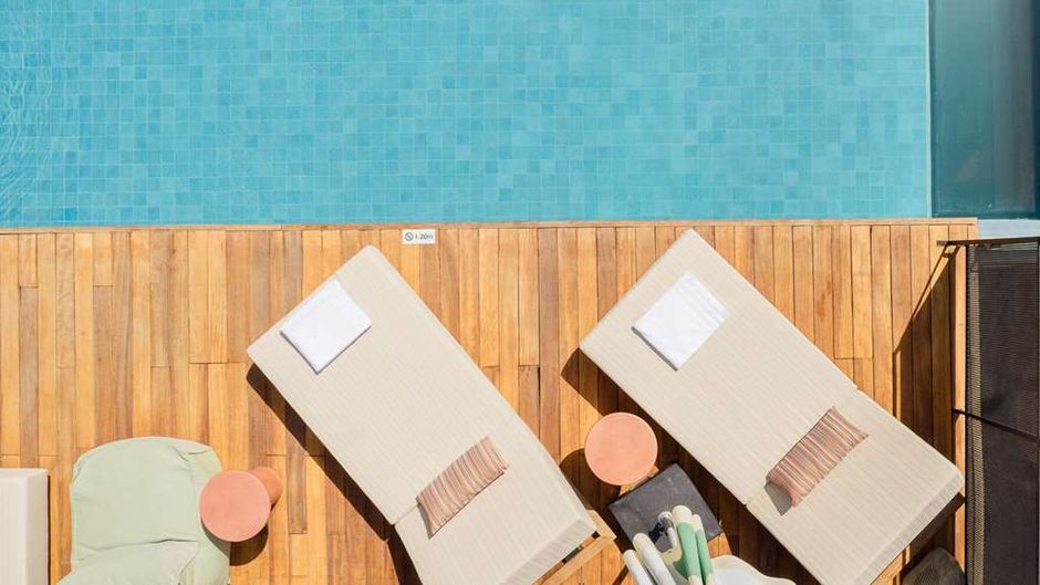 Anise Aluma Tapestry Pool