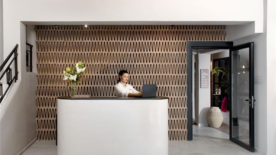 Anise Aluma Tapestry Lobby