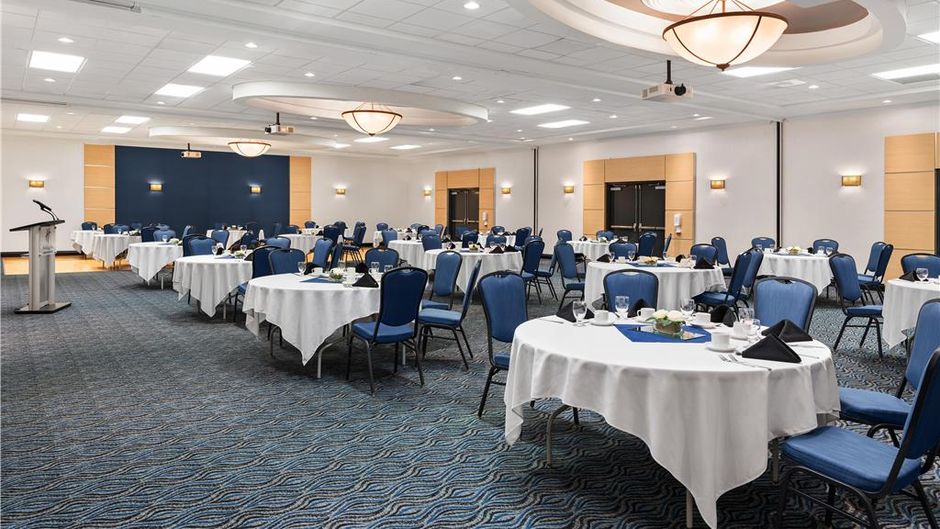 Birchwood Inn, BW Premier Collection Ballroom