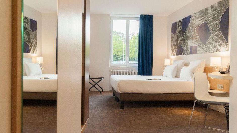 Brit Hotel Macon Centre Gare Room