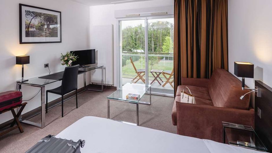 Westotel Life Nantes Carquefou Room