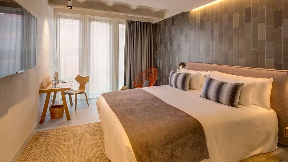 Ohla Eixample Hotel Exterior