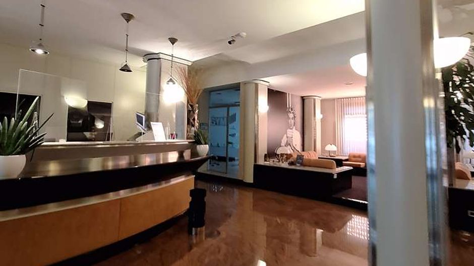 Sure Hotel by Best Western Milano Lobby