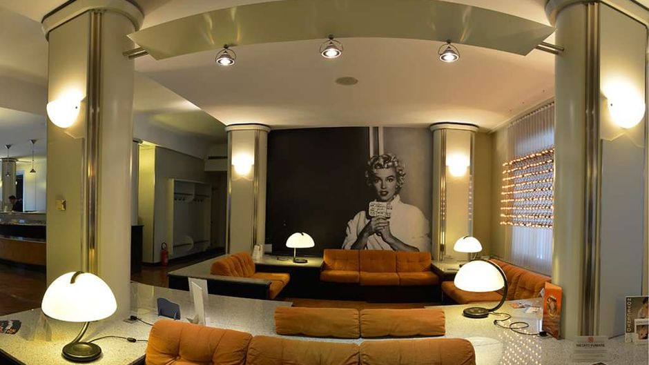 Sure Hotel by Best Western Milano Lobby