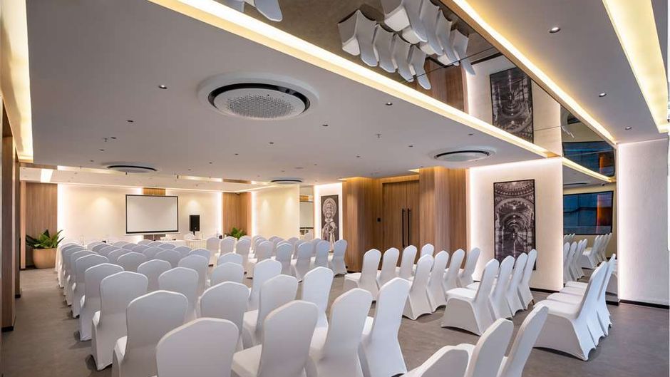 Park Inn & Suites by Radisson Bengaluru Meeting
