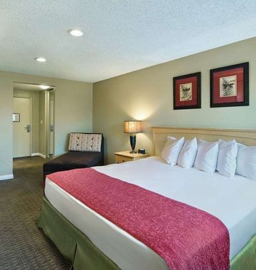 Oxnard Inn Lancaster