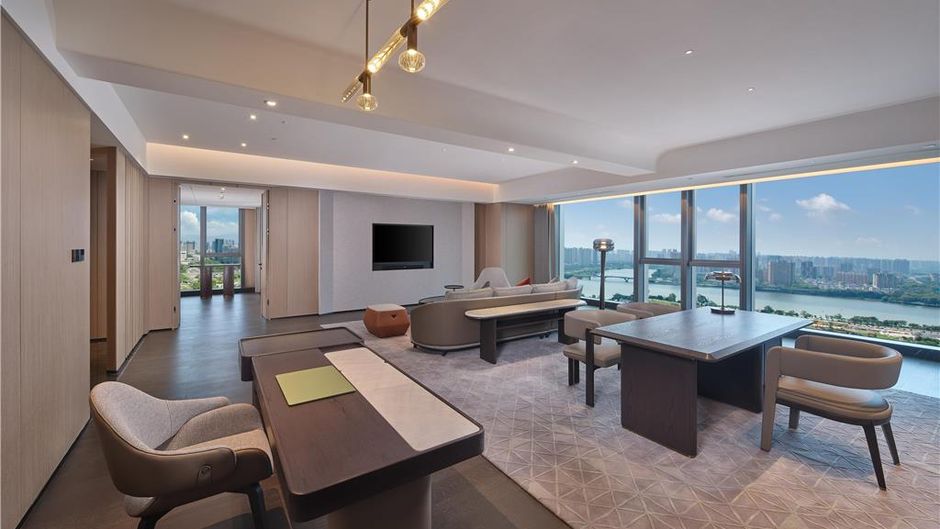 Hilton Huizhou Room