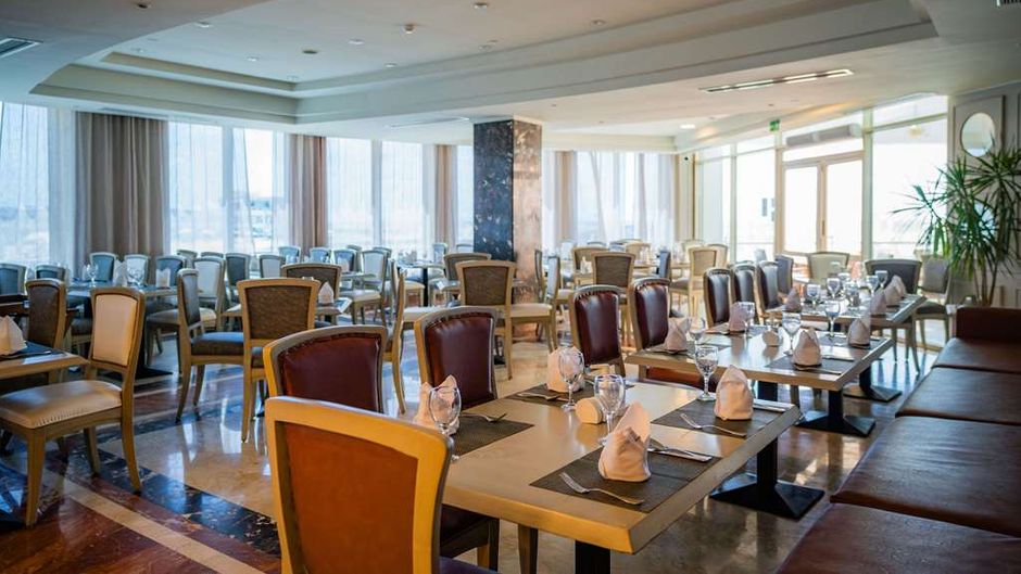 Mediterranean Azur Hotel Restaurant