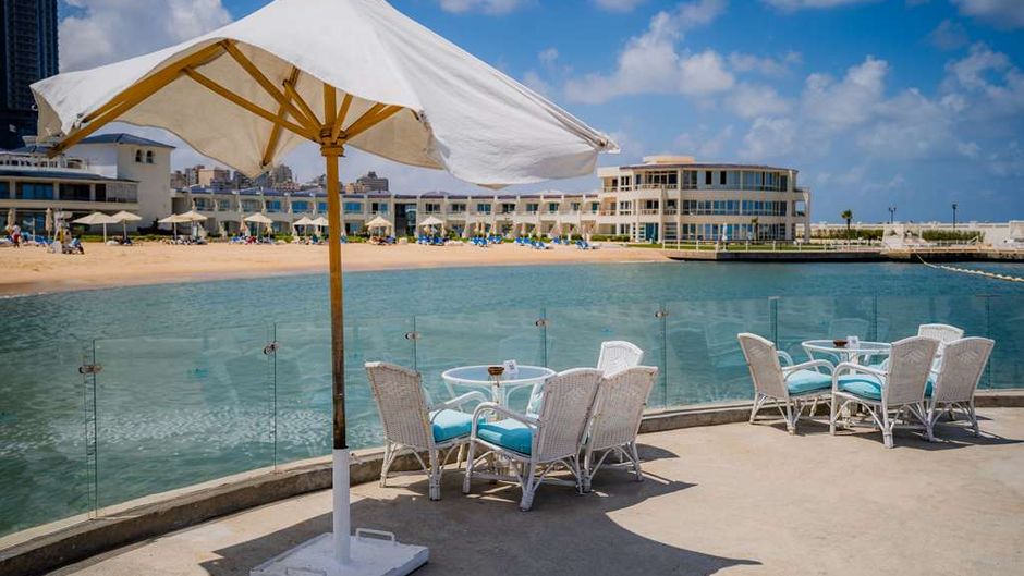 Mediterranean Azur Hotel Restaurant