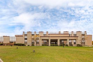 Clarion Hotel