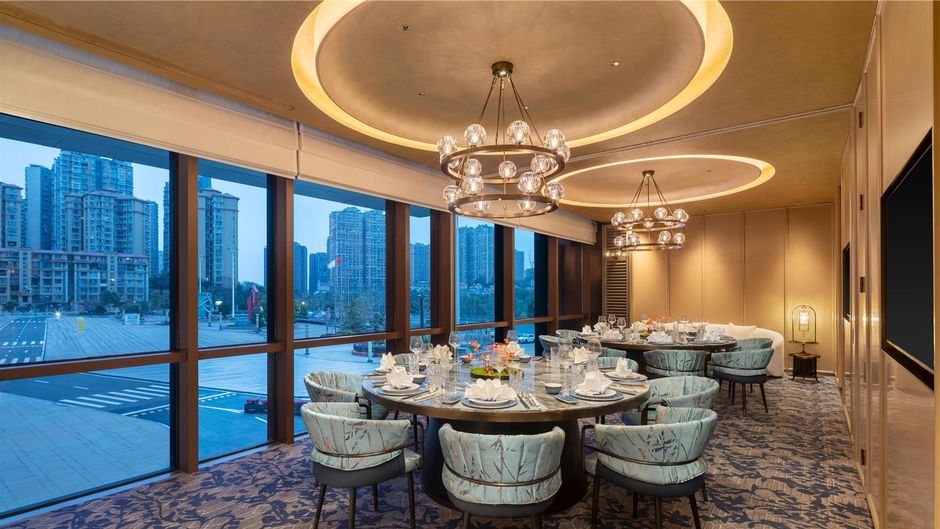 DoubleTree by Hilton Zigong Restaurant