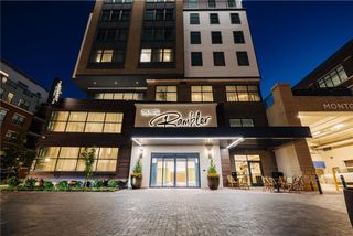 Hotel Rambler Tapestry