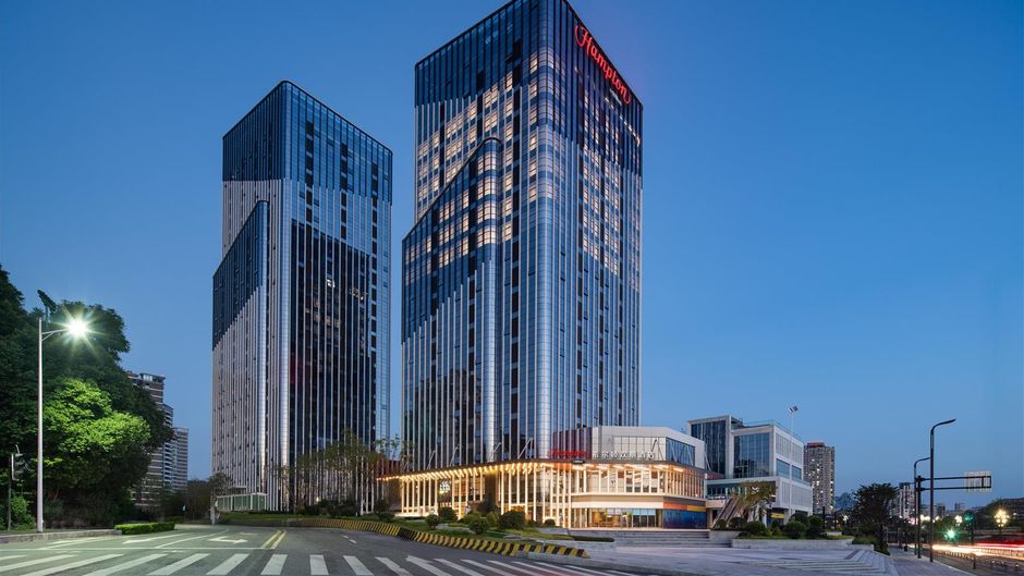 Hampton Yibin Cuiping Exterior