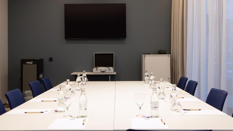 Hampton Stuttgart Meeting