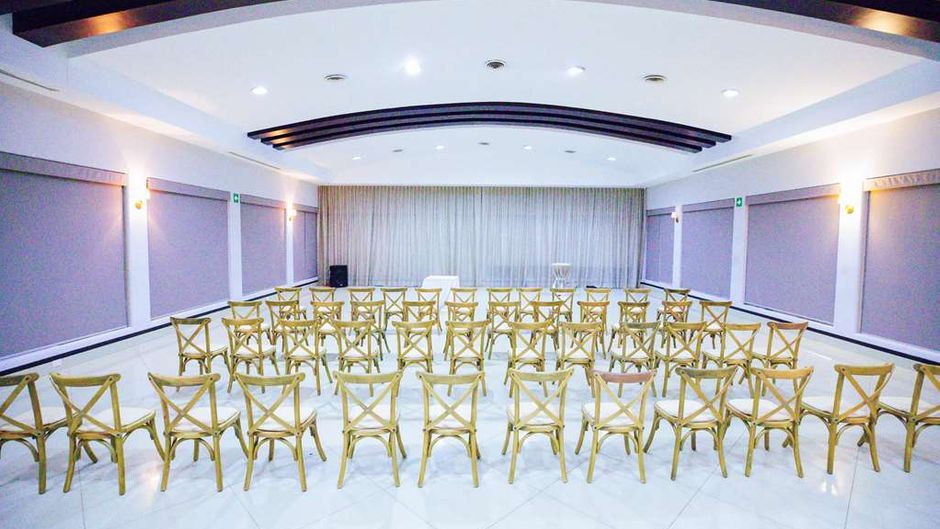 InHouse Select Hacienda Tres Rios Meeting