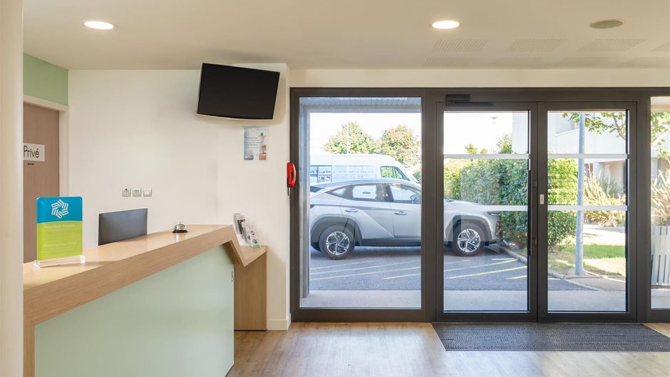 Sure Hotel by Best Western Guerande Lobby