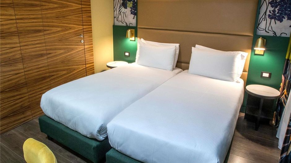 Mercure Roma Centro St John Room