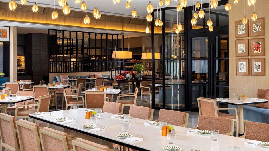 Pullman Chennai Anna Salai Exterior