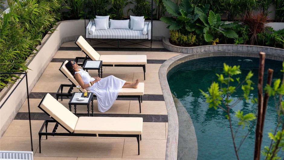 Pullman Chennai Anna Salai Pool