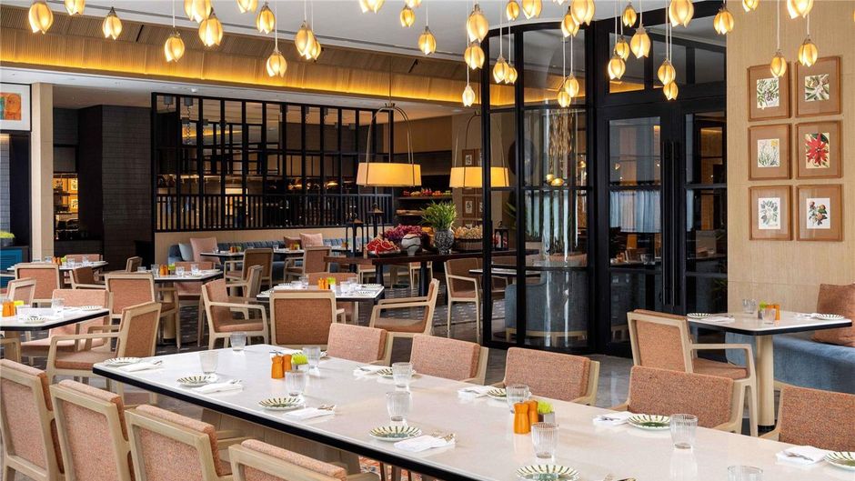 Pullman Chennai Anna Salai Exterior