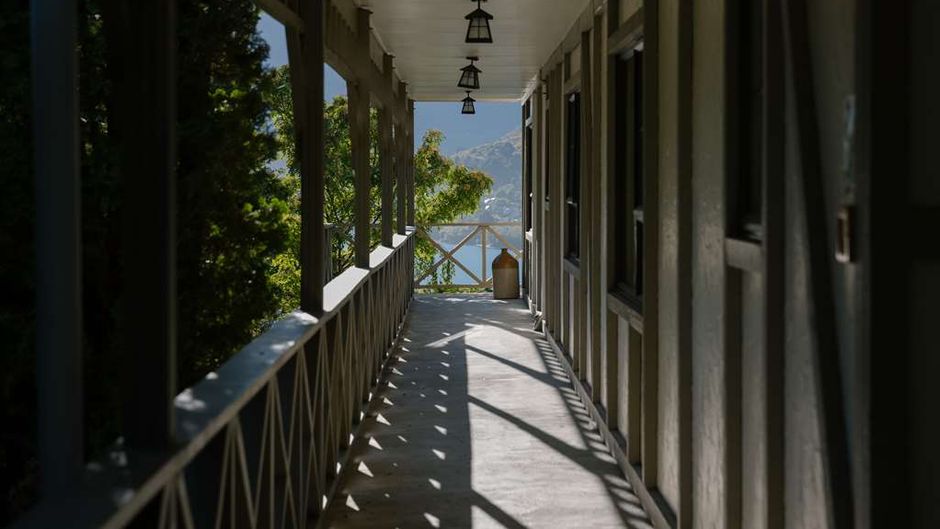Sherwood Queenstown Exterior