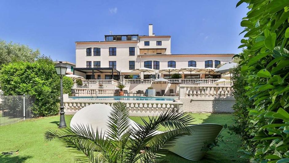 Perla Riviera Exterior