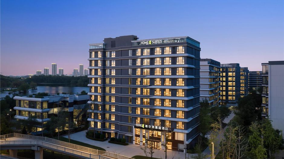 Home2 Suites Chengdu Tianfu Yunlong Bay Exterior