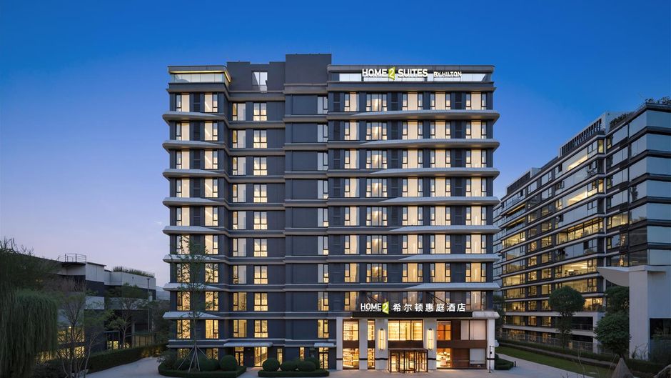 Home2 Suites Chengdu Tianfu Yunlong Bay Exterior