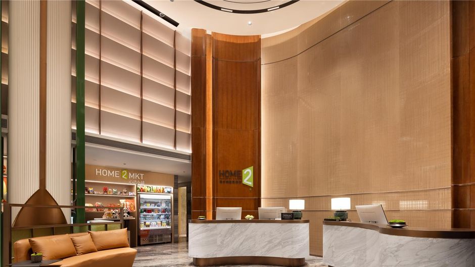 Home2 Suites Chengdu Tianfu Yunlong Bay Lobby
