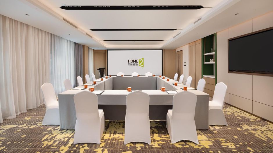 Home2 Suites Chengdu Tianfu Yunlong Bay Meeting