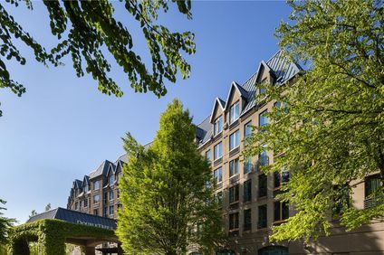 DoubleTree by Hilton North Vancouver