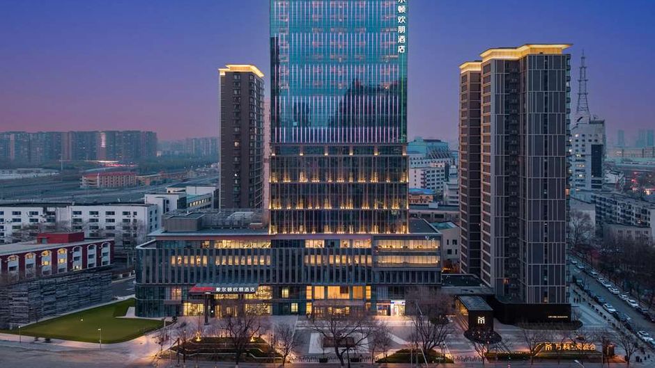 Hampton Inn Shenyang North Railway Stn Exterior