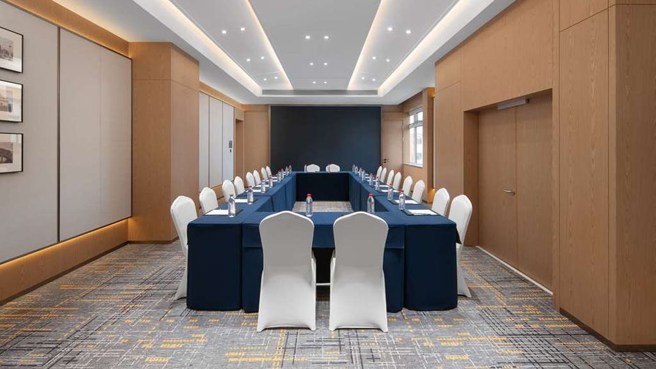 Hampton Inn Shenyang North Railway Stn Meeting