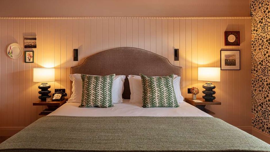 Abbey Gate Hotel Room