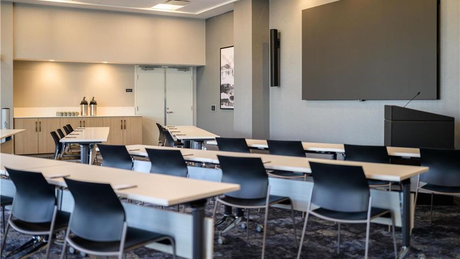 Hyatt Place Whitehorse Meeting