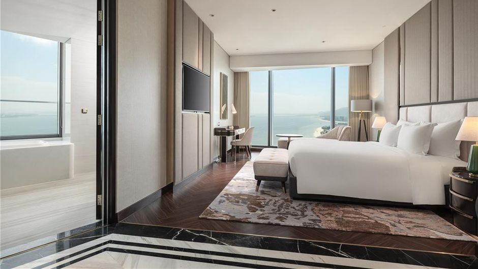 Radisson Blu Hotel, Ha Long Bay Room