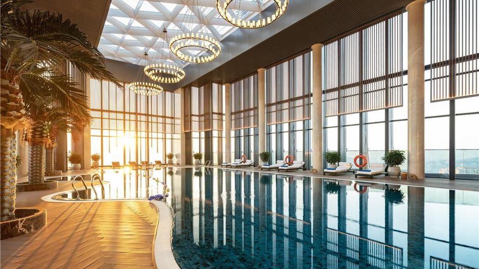 Radisson Blu Hotel, Ha Long Bay Pool