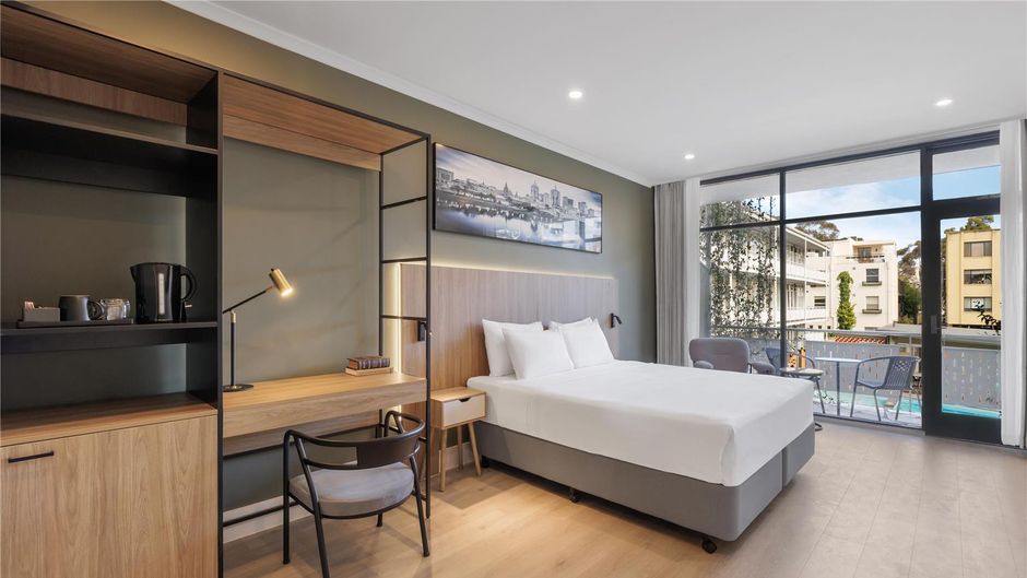 Park Inn by Radisson Melbourne Carlton Room