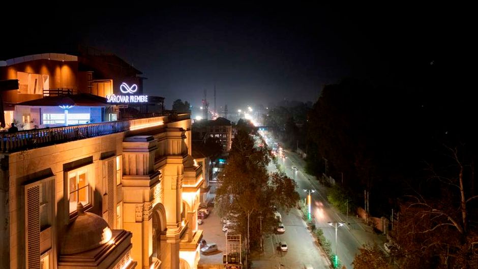 Sarovar Premiere, Srinagar Exterior