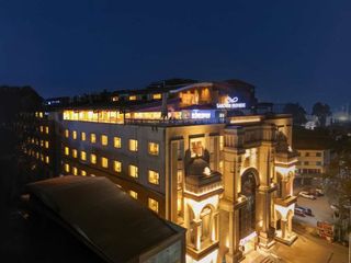 Sarovar Premiere, Srinagar