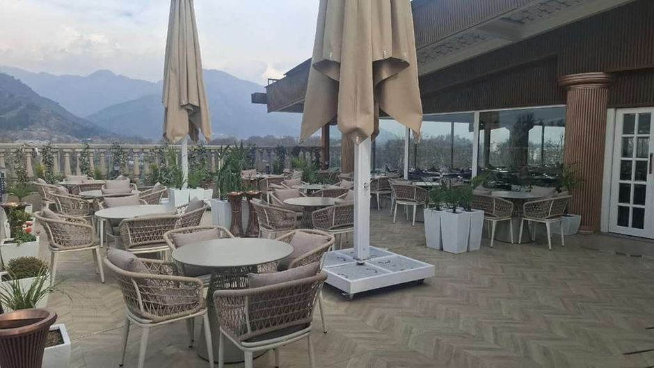 Sarovar Premiere, Srinagar Restaurant