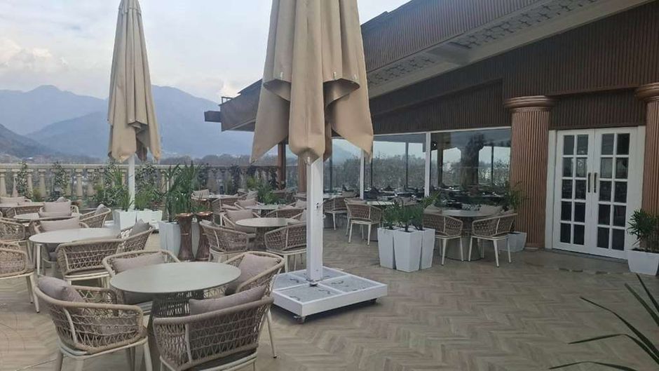 Sarovar Premiere, Srinagar Restaurant