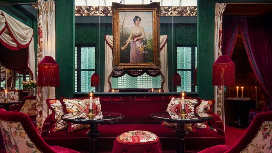 Maison Souquet Lobby
