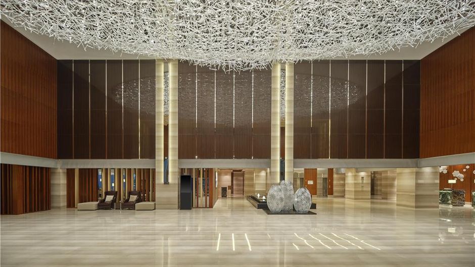 Hilton Harbin Lobby