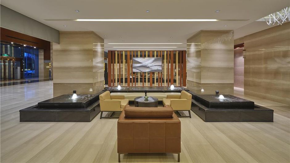 Hilton Harbin Lobby