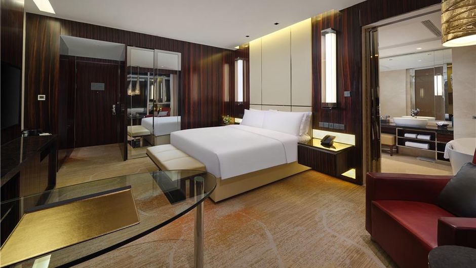 Hilton Harbin Room