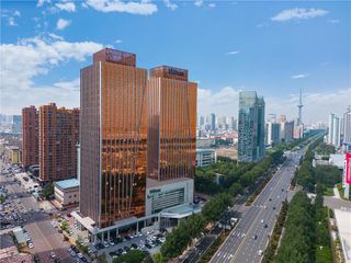 Hilton Harbin
