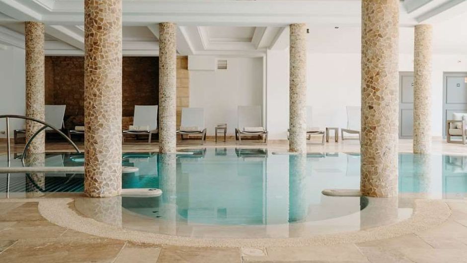 Domaine de Rochebois Pool