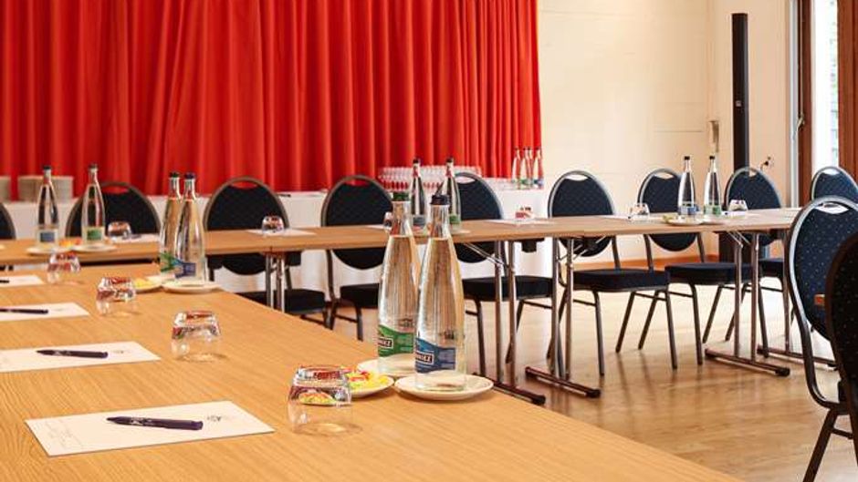 Hostellerie St-Georges Meeting